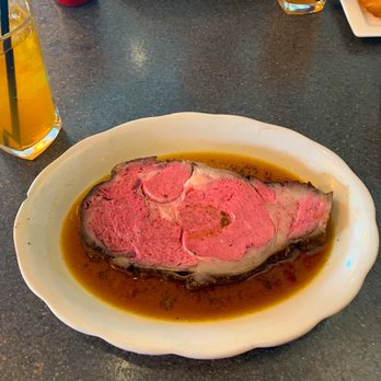 The Whitehouse Inn - AARP Prime Rib - Seafood Near Me - Whitehouse, Ohio The Whitehouse Inn - AARP Prime Rib - Seafood Near Me - Whitehouse, Ohio