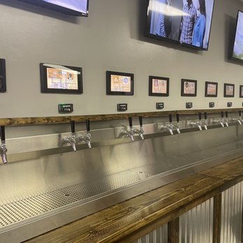 C J's Pizza - 20 taps to choose from - Chicken Wings Near Me - Clayton, Indiana