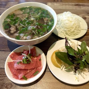 We Love Pho 2 - Vietnamese Near Me - Long Beach, California
