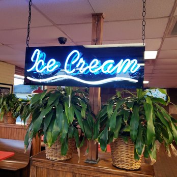 Dairy Queen - Fast Food Near Me - Ferris, Texas