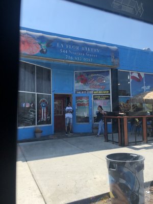 La Flor Bakery by null