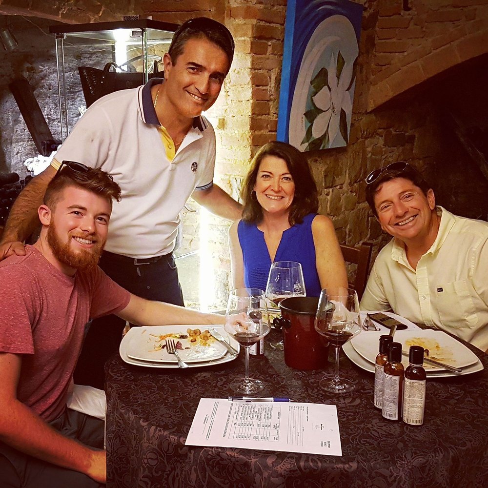 Colleoli - Wikipedia, image size:1000x1000