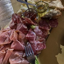Fattoria Rossi - Board with three meats, cheese, and jam + honey