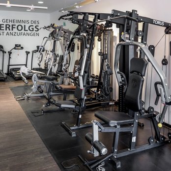 Fitshop - Ausstellung neu - Fitness/Exercise Equipment Near Me - Berlin, BE Fitshop - Ausstellung neu - Fitness/Exercise Equipment Near Me - Berlin, BE
