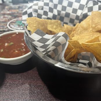 Casa Amigos Mexican Grill - Complimentary chips & salsa - Mexican Near Me - Tulsa, Oklahoma
