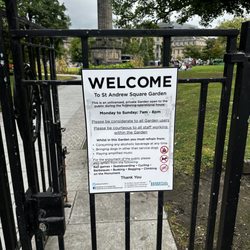 St Andrew Square Garden