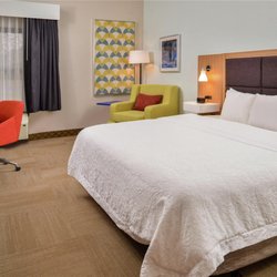Hampton Inn Raleigh/Clayton I-40 - Guest room