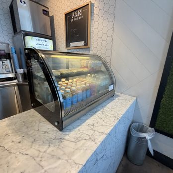 Mendocino Farms - Salad Near Me - Tustin, California