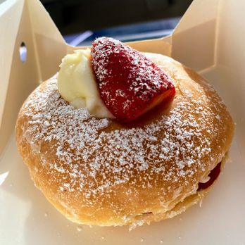Share Donut - Donuts Near Me - Murphy, Texas