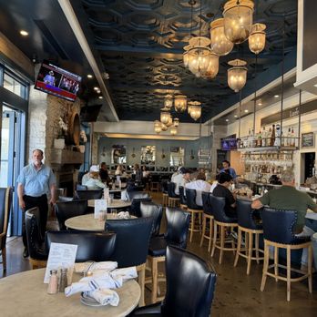 Lure Fish House - Indoor seating - Seafood Near Me - Santa Barbara, California Lure Fish House - Indoor seating - Seafood Near Me - Santa Barbara, California