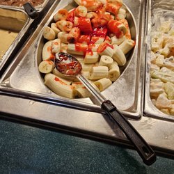 Sakura Buffet - All banana and maybe a 1/2 cup of strawberry filler. Mostly bananas tho