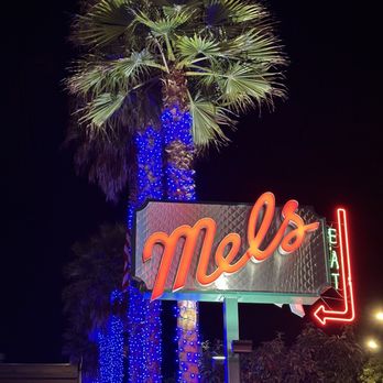 Mel's Drive-In - Lombard Street , Mel's - Diners Near Me - San Francisco, California Mel's Drive-In - Lombard Street , Mel's - Diners Near Me - San Francisco, California