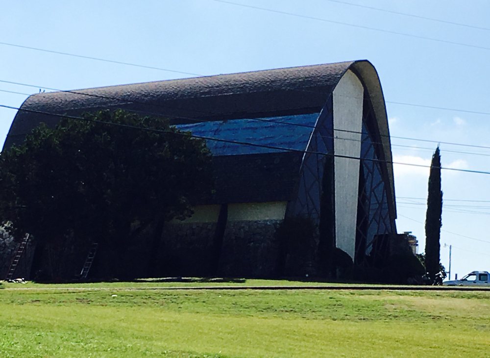 Slide of Absolute Construction - Pablo Ordaz