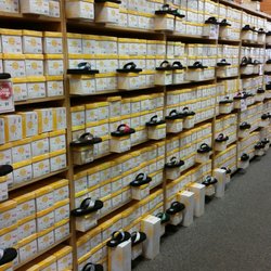 Shoe Station