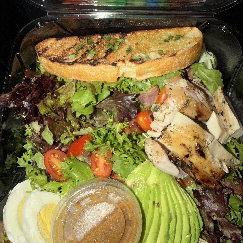 Urban Plates - Chicken Cobb Salad to go - New American Near Me - Davis, California Urban Plates - Chicken Cobb Salad to go - New American Near Me - Davis, California