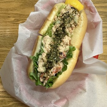 International Lobster Rolls - Wasabi ponzu lobster roll - IG @bougiefoodieboi - Seafood Near Me - Seattle, Washington