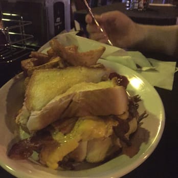 Tannery Row Ale House - Wine Bars Near Me - Buford, Georgia
