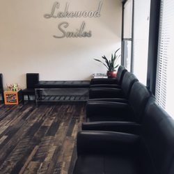 Lakewood Smiles - Front Lobby