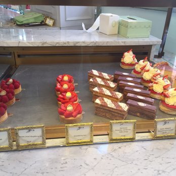 Laduree Dublin - Coffee & Tea Near Me - Dublin, D