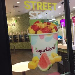 Exterior photo of Yogurtland - Gardena, California Exterior photo of Yogurtland - Gardena, California