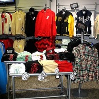 4 Men Fairlane - Sports Wear Near Me - Dearborn, Michigan