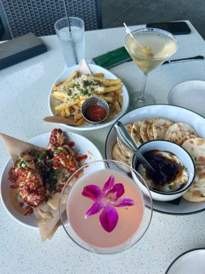 Club 27 Restaurant by null