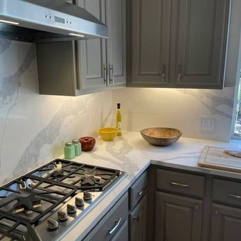 Callaway Electric - Under cabinet lighting - Electricians Near Me - Dripping Springs, Texas Callaway Electric - Under cabinet lighting - Electricians Near Me - Dripping Springs, Texas
