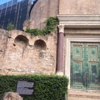 Foro Romano - Landmarks & Historical Buildings Near Me - Rome, RM