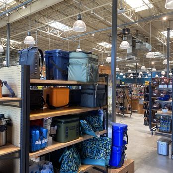 REI - Birmingham - Camping stuff - Outdoor Gear Near Me - Birmingham, Alabama