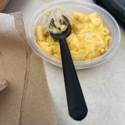 KFC - Mac and cheese