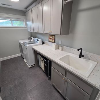 Reliable Men Construction - Laundry room - Tiling Near Me - Portland , Oregon