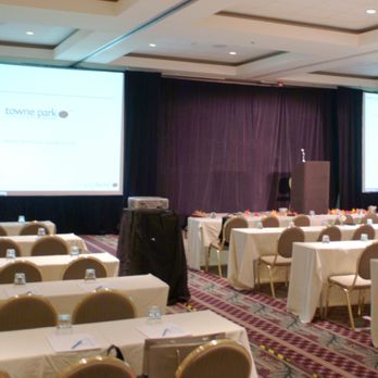 Chesapeake & Potomac Audio Visual Services - Dual 9 x 12 Screens with Velour Drape - Audio/Visual Equipment Rental Near Me