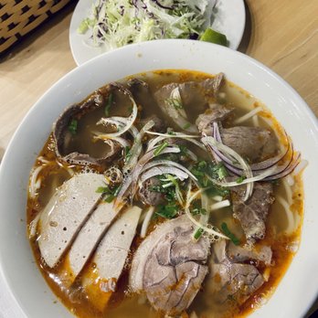 La Maison Da Nang - Bun Bo Hue - Vietnamese Near Me - Vancouver, British Columbia La Maison Da Nang - Bun Bo Hue - Vietnamese Near Me - Vancouver, British Columbia