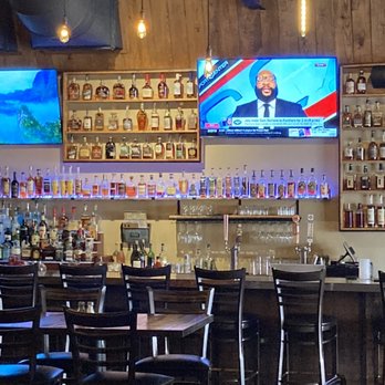 Charred Oak Grill - Bar - New American Near Me - Somerset, Kentucky Charred Oak Grill - Bar - New American Near Me - Somerset, Kentucky