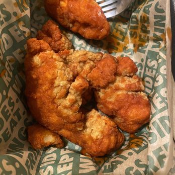 Wingstop - Very dry Buffalo tenders - Chicken Wings Near Me - Roselle, Illinois