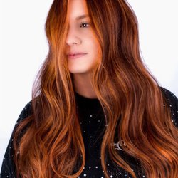 Lindsey King at Studiokingshair