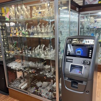 Cigarette King - Glass bongs - Tobacco Shops Near Me - Placentia, California Cigarette King - Glass bongs - Tobacco Shops Near Me - Placentia, California