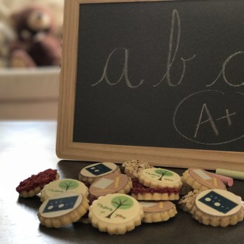 Joli Cookie - Joli Cookie found the perfect way to say thanks to those superfantabulous teachers and school staff! - Desserts Near Me Joli Cookie - Joli Cookie found the perfect way to say thanks to those superfantabulous teachers and school staff! - Desserts Near Me