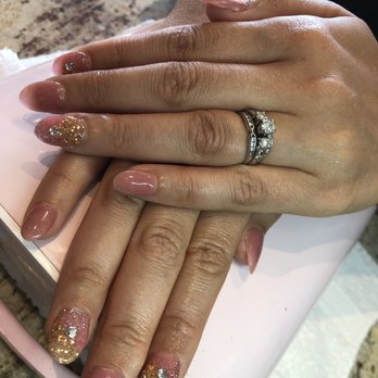 Divine Nail Spa - Nail Salons Near Me - Fairfax, Virginia