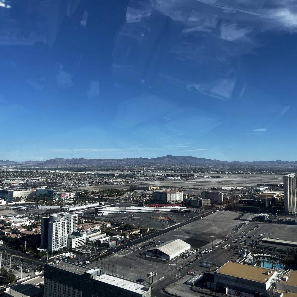 The High Roller - Amusement Parks Near Me - Las Vegas, Nevada The High Roller - Amusement Parks Near Me - Las Vegas, Nevada