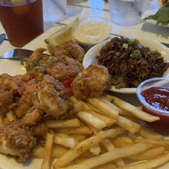 Local Catch Bar & Grill - Shrimp platter with dirty rice - American Near Me - Santa Rosa Beach, Florida Local Catch Bar & Grill - Shrimp platter with dirty rice - American Near Me - Santa Rosa Beach, Florida