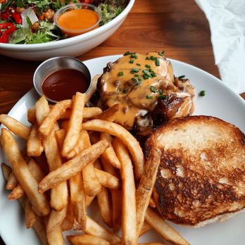 Booneshine Brewing - Burger the Brookshire way. A MUST!! - Breweries Near Me - Boone, North Carolina Booneshine Brewing - Burger the Brookshire way. A MUST!! - Breweries Near Me - Boone, North Carolina