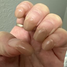 Shellac manicure done a month ago. All you can see is growth. I'm very tough on my hands, Van helped me move out of my comfort zone!! Shellac manicure done a month ago. All you can see is growth. I'm very tough on my hands, Van helped me move out of my comfort zone!!