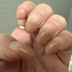 Copperfield Nails and Tan - Shellac manicure done a month ago. All you can see is growth. I'm very tough on my hands, Van helped me move out of my comfort zone!!