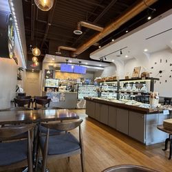 Hansel & Gretel Bakery Cafe - Interior