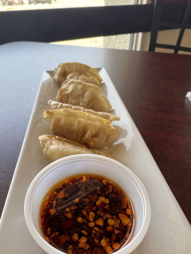 SAIGON RESTAURANT 118 Photos & 134 Reviews 2909 I40 Frontage Rd