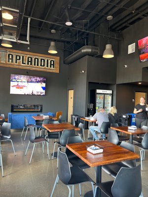 Taplandia Taphouse by null