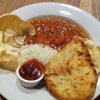Middlemore Farm - Chicken tikka and naan. OK. - Pubs Near Me - Daventry, NTH