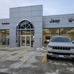 Sugar Loaf Automotive - Photo of new building