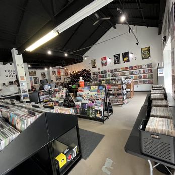 First Day Vinyl - A lot of Vinyls, posters, cassettes, CD's, vinyl cleaners and covers, and puzzles. - Vinyl Records Near Me - Lincoln, Nebraska First Day Vinyl - A lot of Vinyls, posters, cassettes, CD's, vinyl cleaners and covers, and puzzles. - Vinyl Records Near Me - Lincoln, Nebraska
